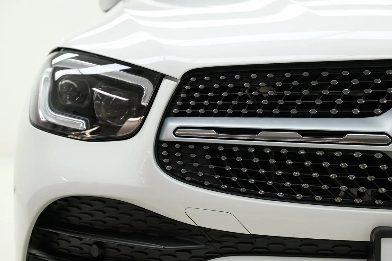 Mercedes-Benz GLC снимка Mercedes-Benz GLC