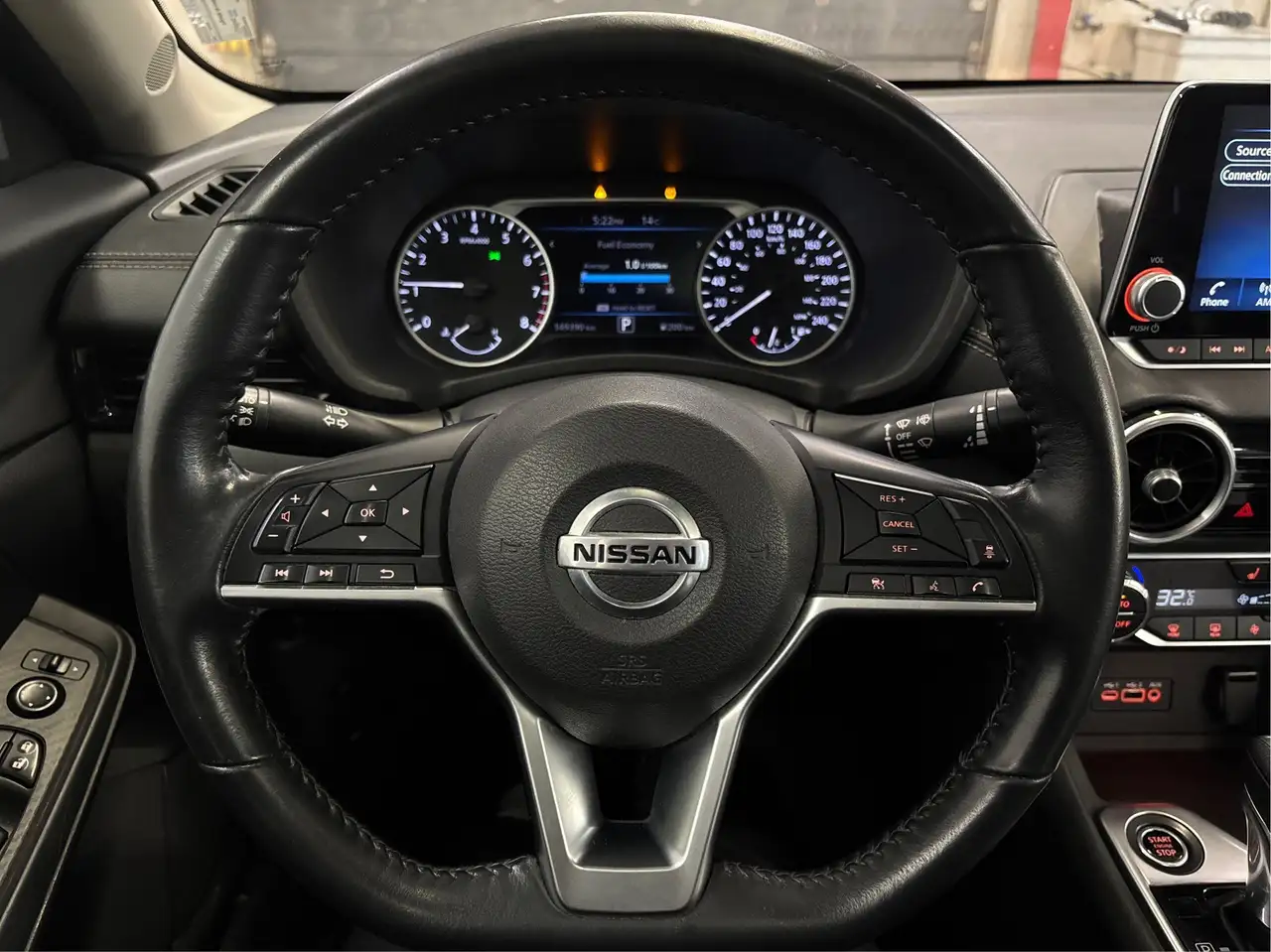 Nissan Sentra fotografie Nissan Sentra