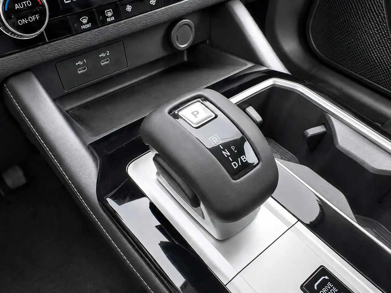 Mitsubishi Outlander fotografie Mitsubishi Outlander