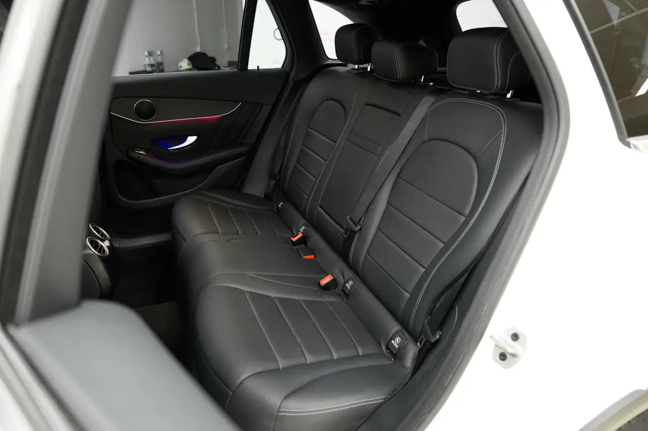 Mercedes-Benz GLC снимка Mercedes-Benz GLC
