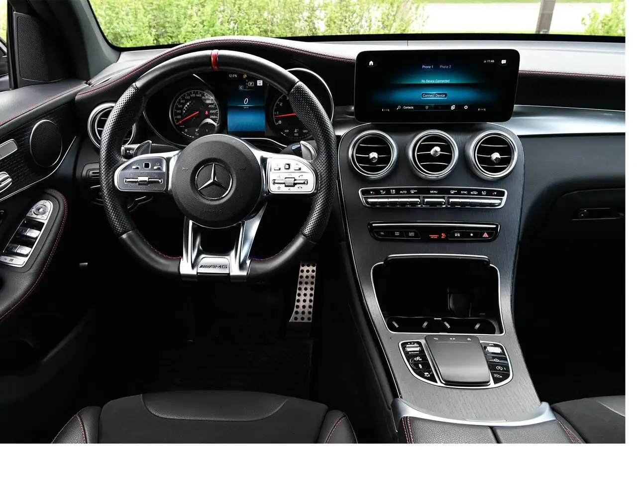 Mercedes-Benz GLC снимка Mercedes-Benz GLC