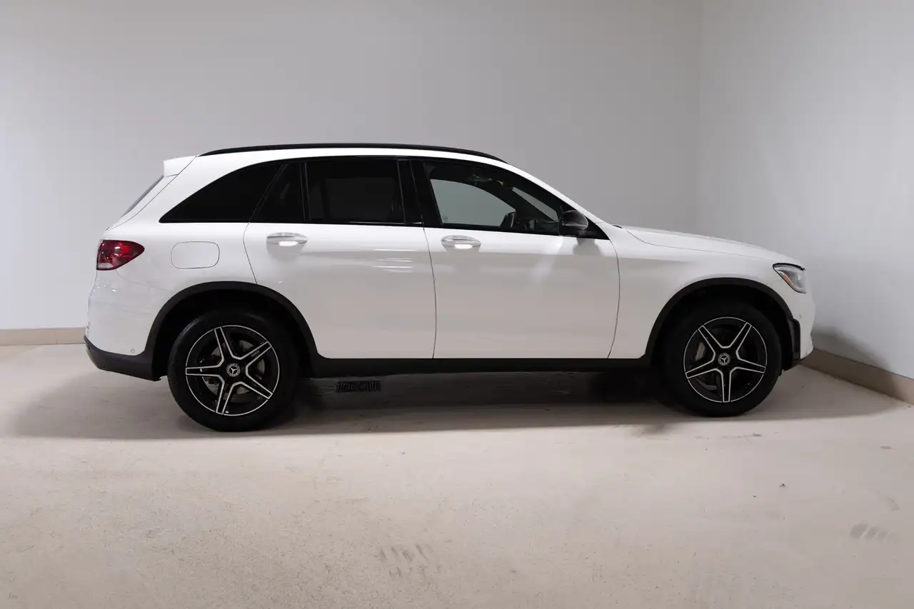 Mercedes-Benz GLC снимка Mercedes-Benz GLC