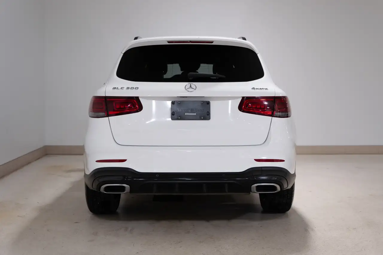 Mercedes-Benz GLC снимка Mercedes-Benz GLC