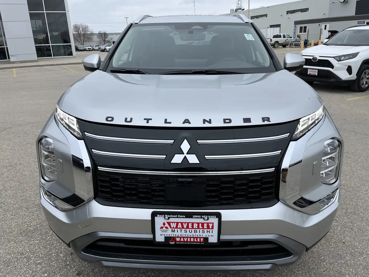 Mitsubishi Outlander снимка Mitsubishi Outlander