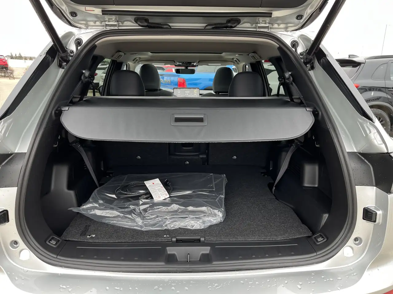 Mitsubishi Outlander снимка Mitsubishi Outlander