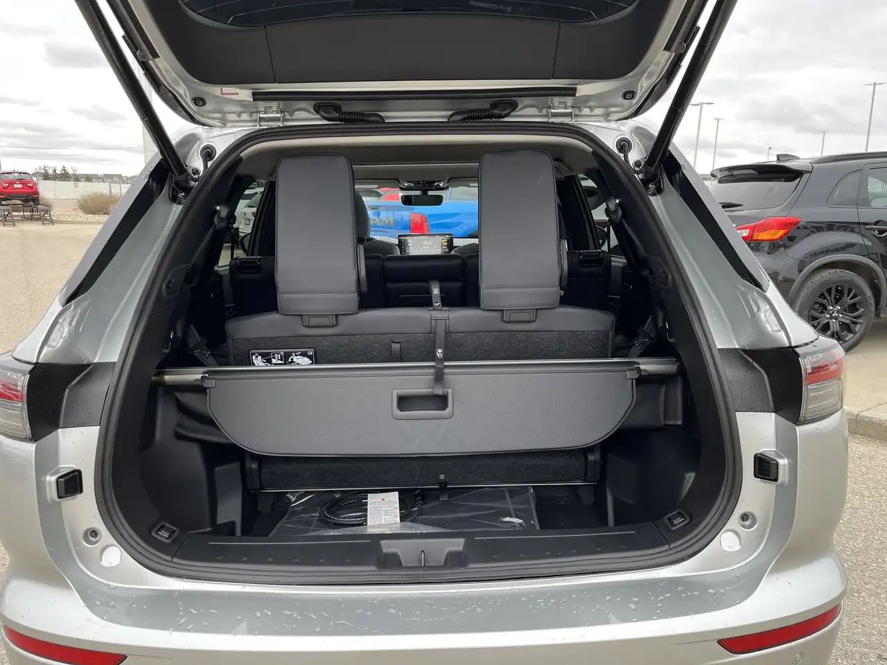 Mitsubishi Outlander снимка Mitsubishi Outlander