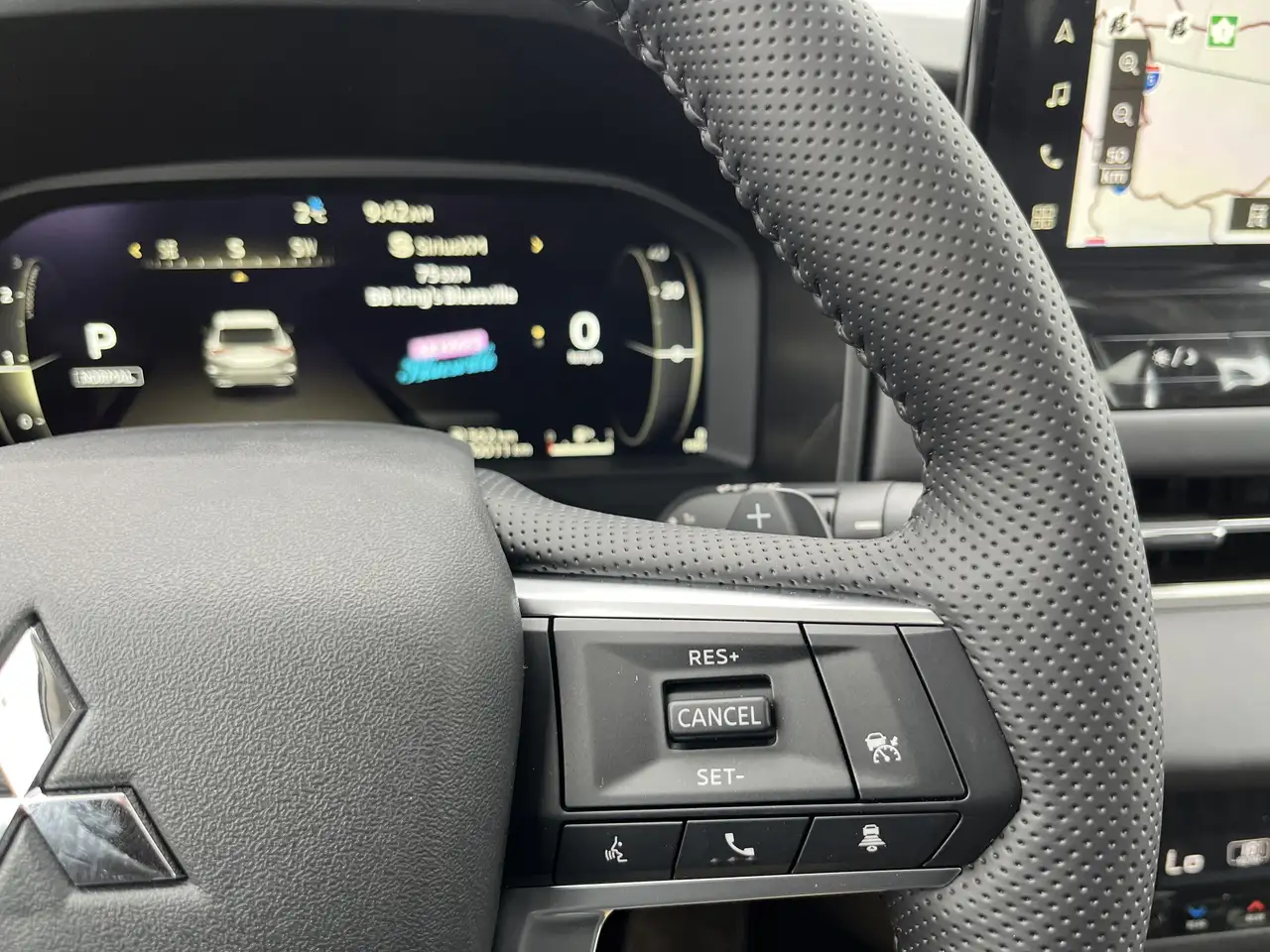 Mitsubishi Outlander снимка Mitsubishi Outlander