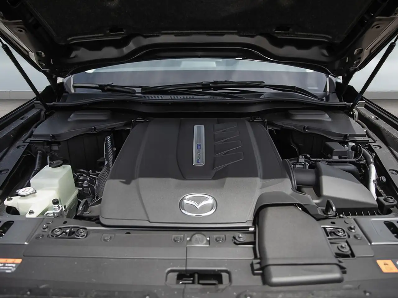 Mazda CX-90 PHEV снимка Mazda CX-90 PHEV