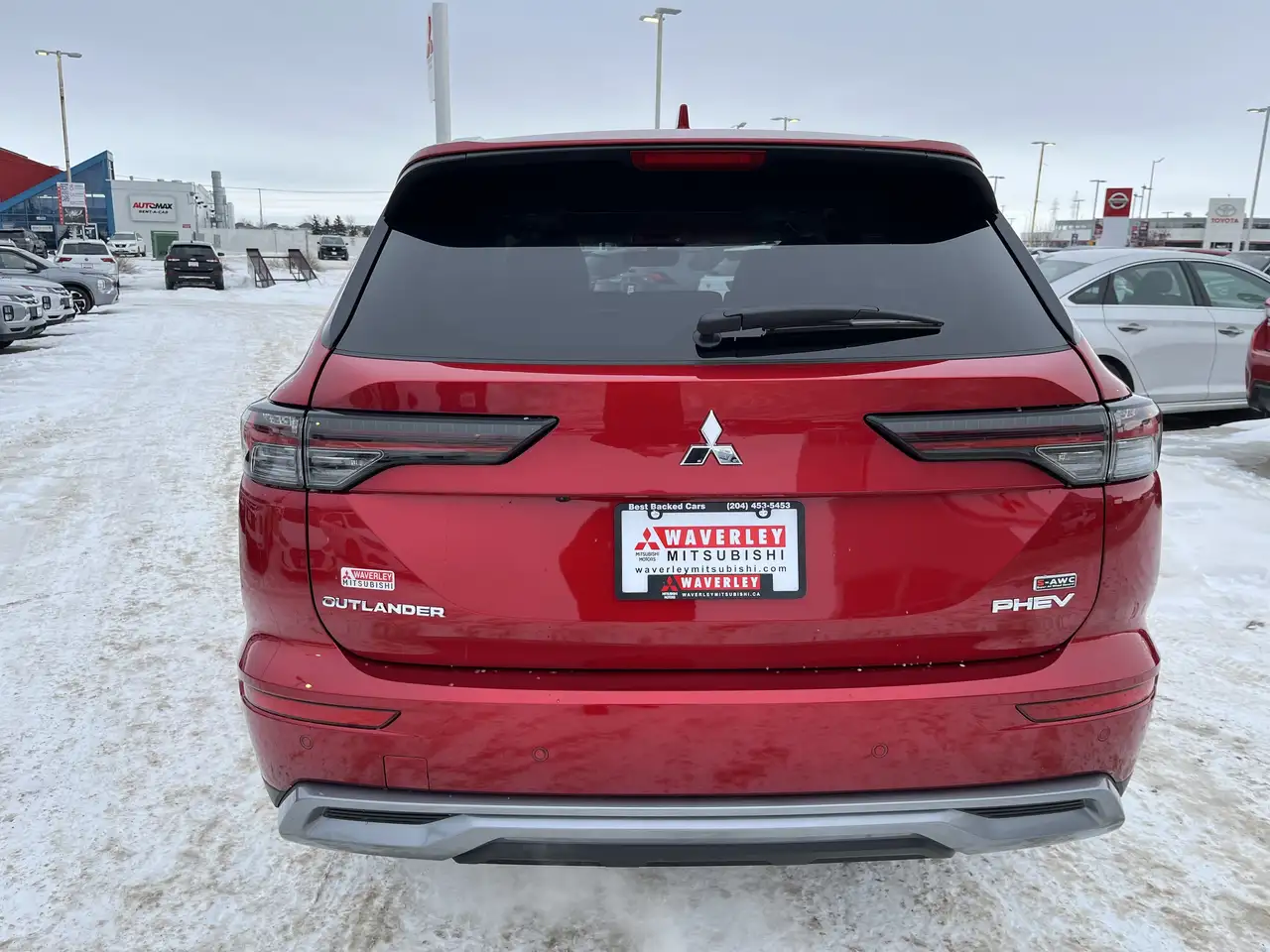 Mitsubishi Outlander снимка Mitsubishi Outlander