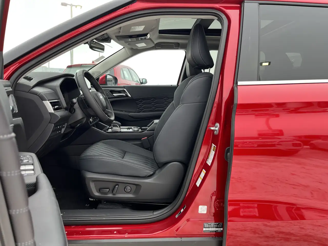 Mitsubishi Outlander снимка Mitsubishi Outlander