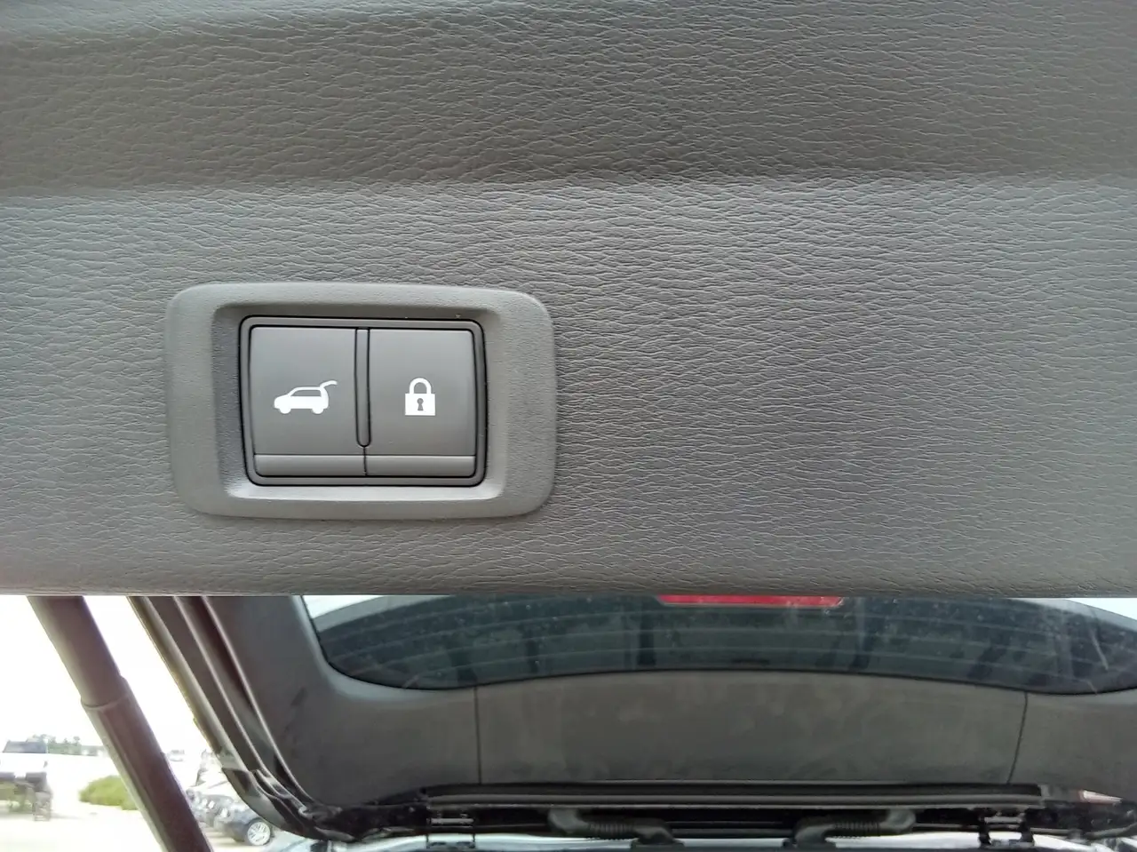 Mitsubishi Outlander снимка Mitsubishi Outlander