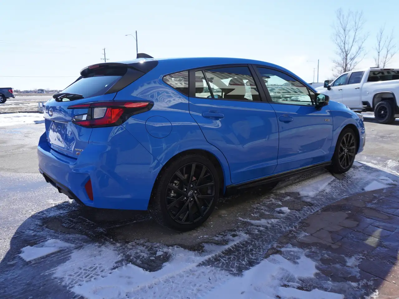 Subaru Impreza снимка Subaru Impreza