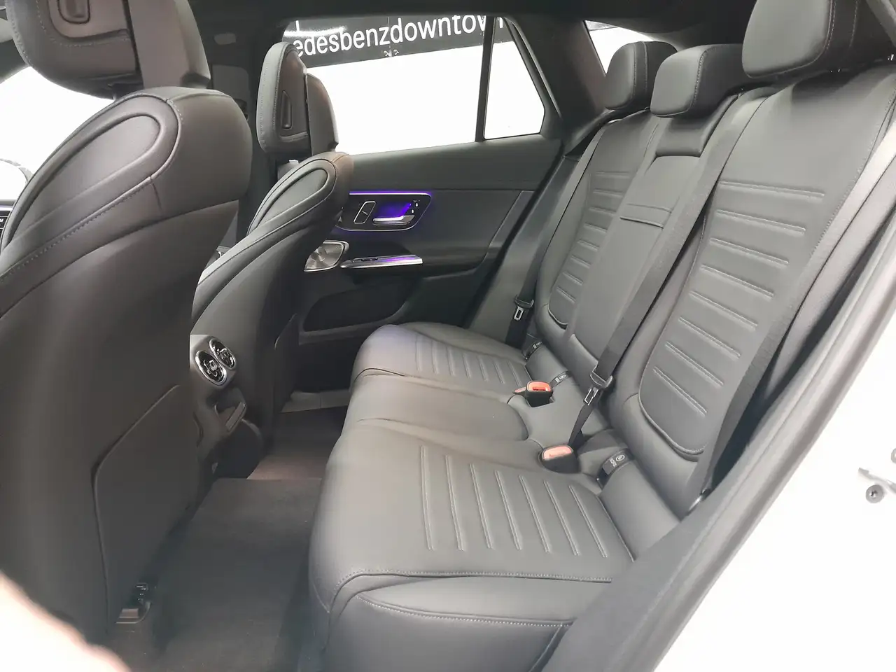 Mercedes-Benz GLC снимка Mercedes-Benz GLC