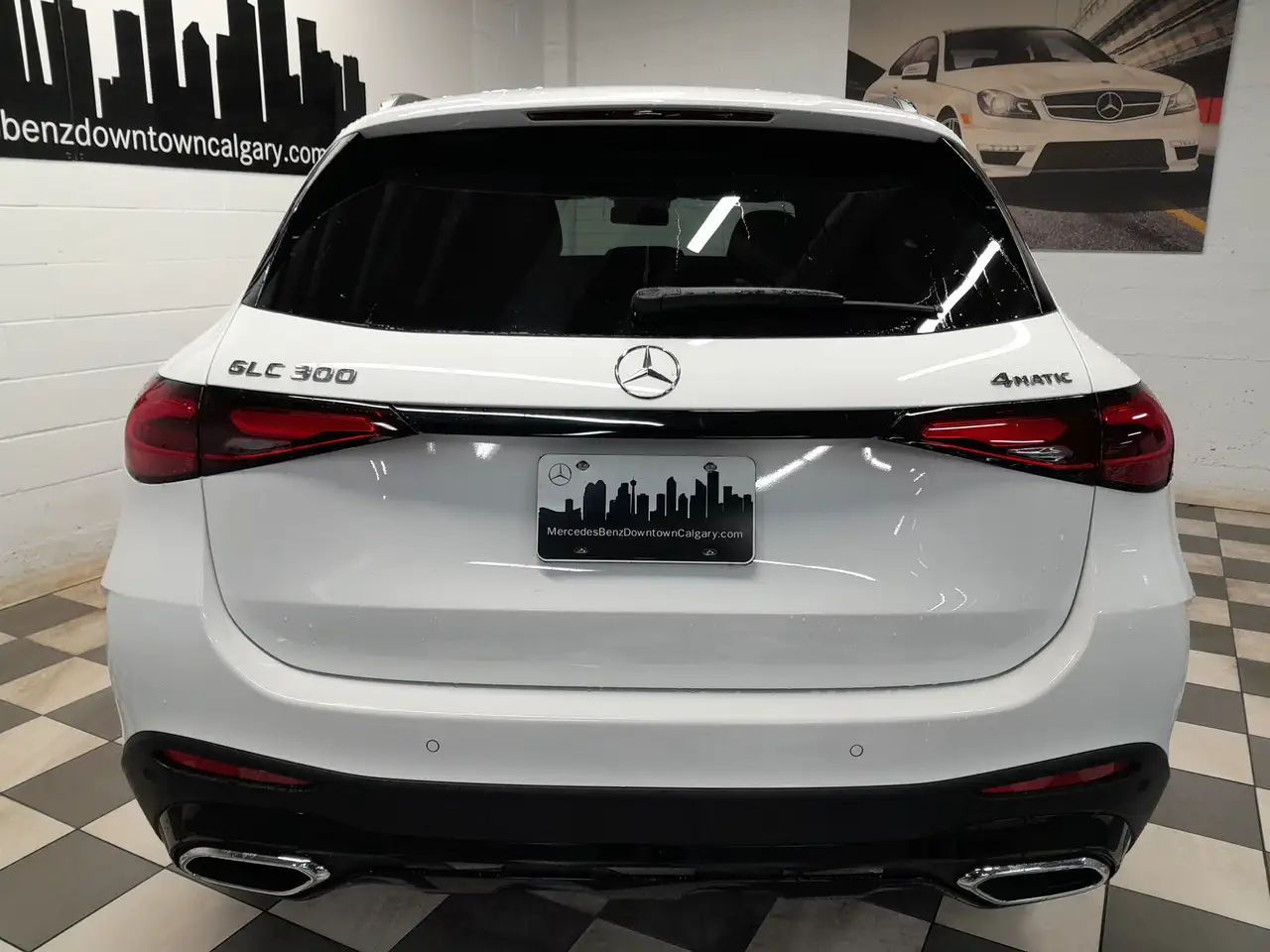 Mercedes-Benz GLC снимка Mercedes-Benz GLC