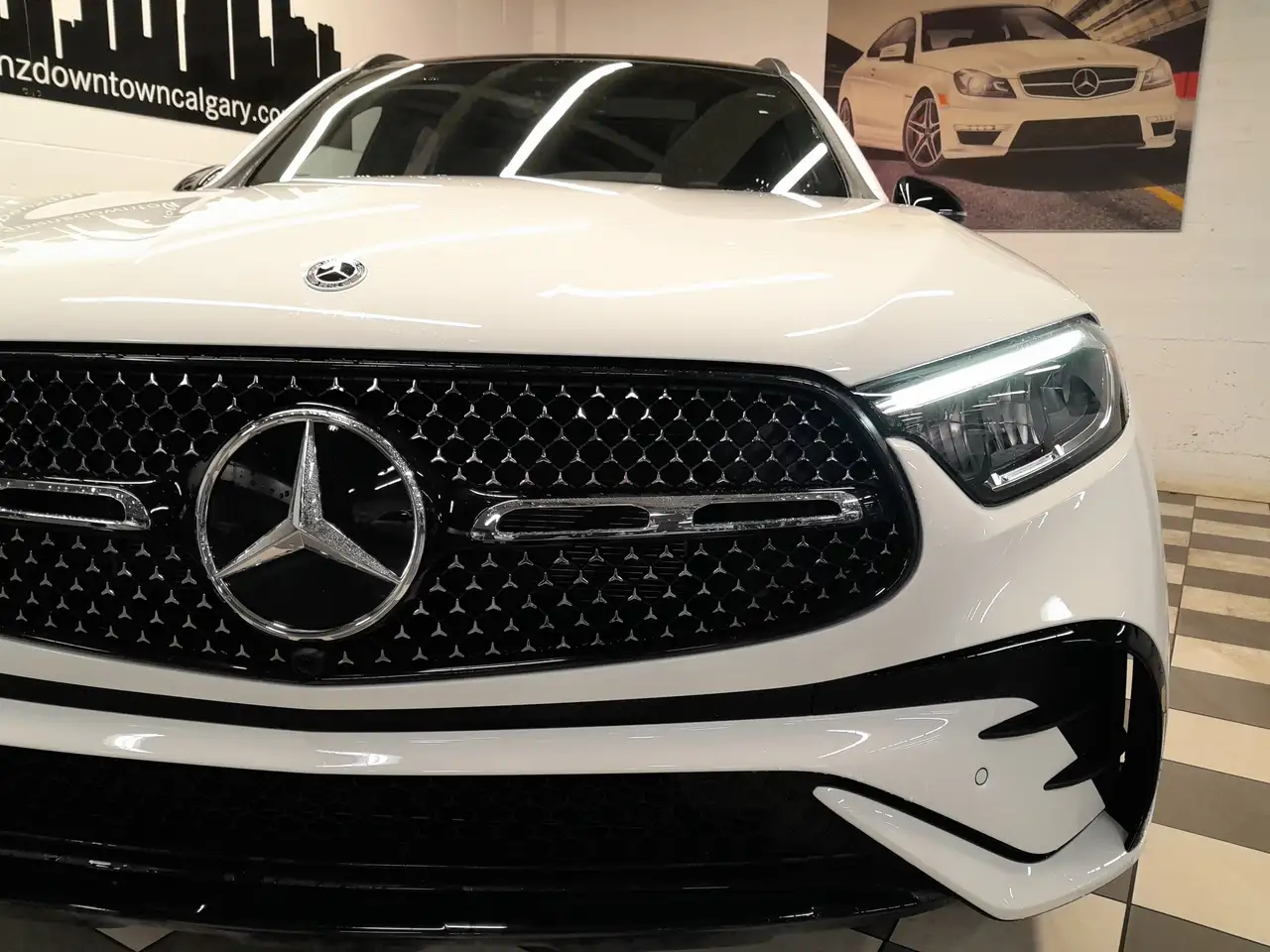 Mercedes-Benz GLC снимка Mercedes-Benz GLC