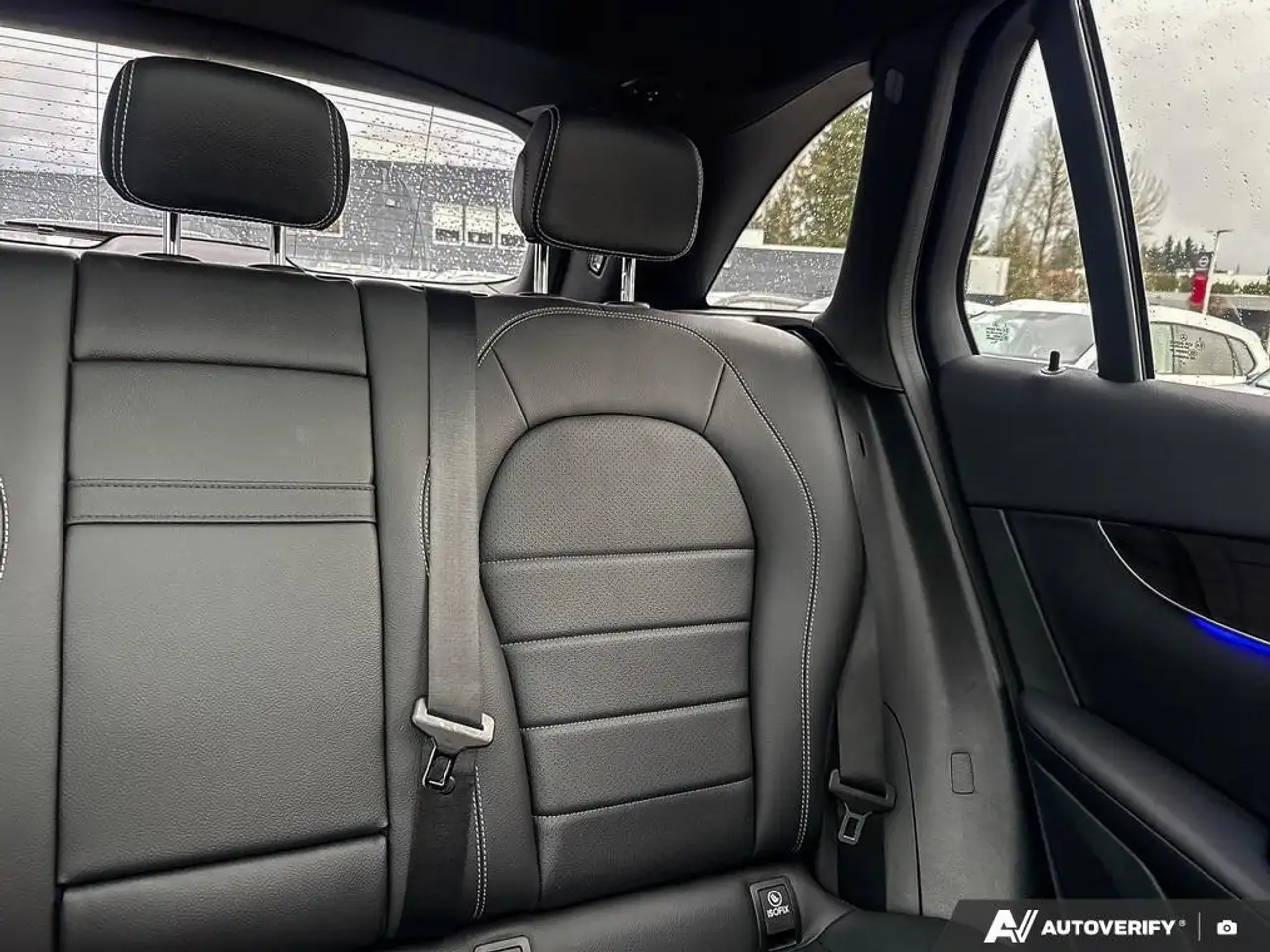 Mercedes-Benz GLC снимка Mercedes-Benz GLC
