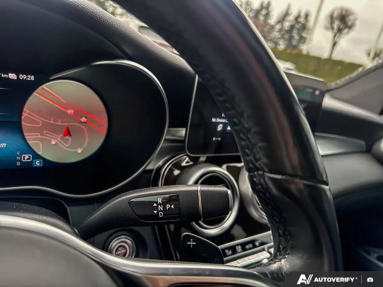 Mercedes-Benz GLC снимка Mercedes-Benz GLC