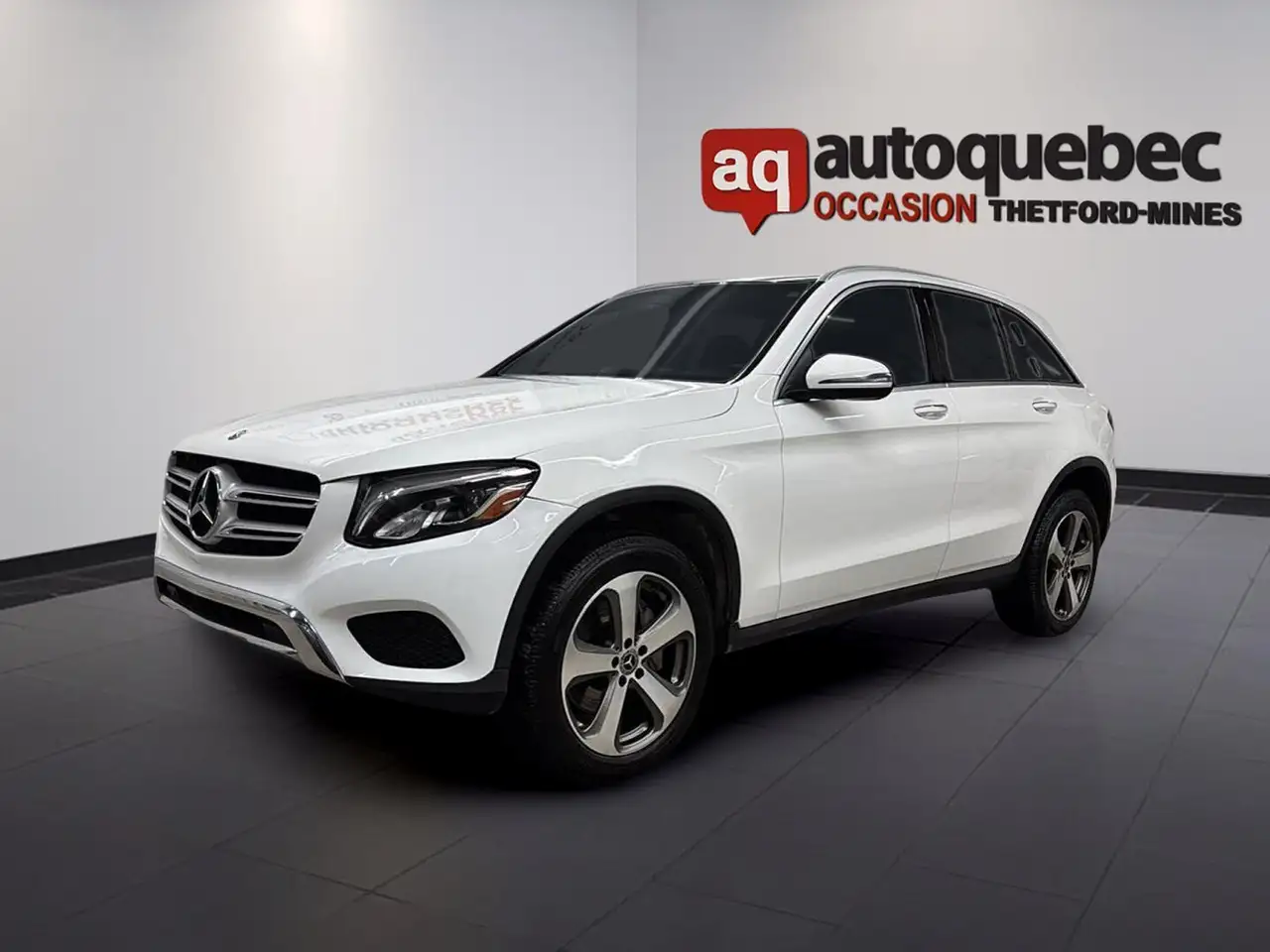 Mercedes-Benz GLC снимка Mercedes-Benz GLC