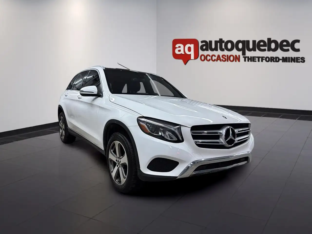 Mercedes-Benz GLC снимка Mercedes-Benz GLC