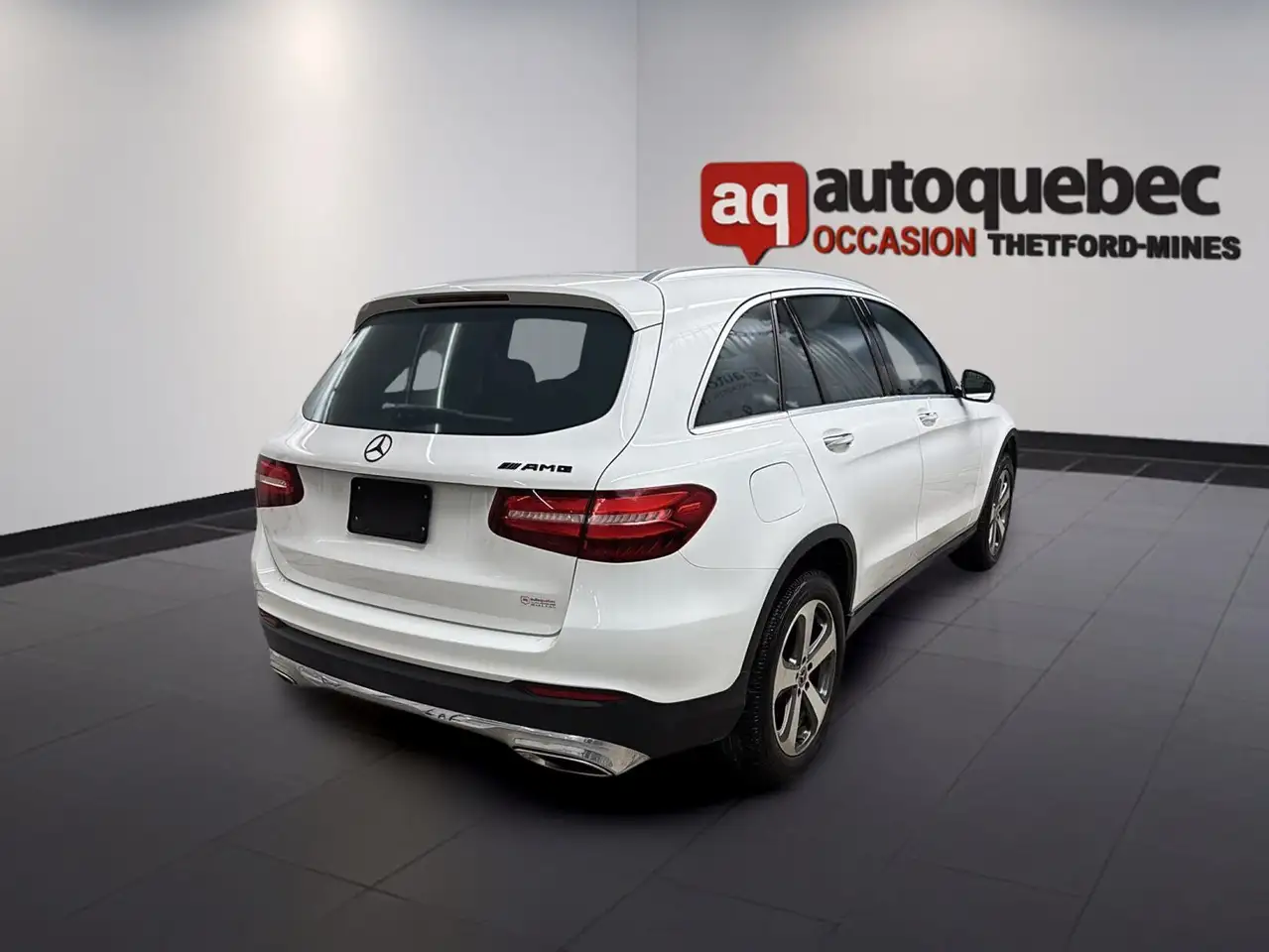 Mercedes-Benz GLC снимка Mercedes-Benz GLC