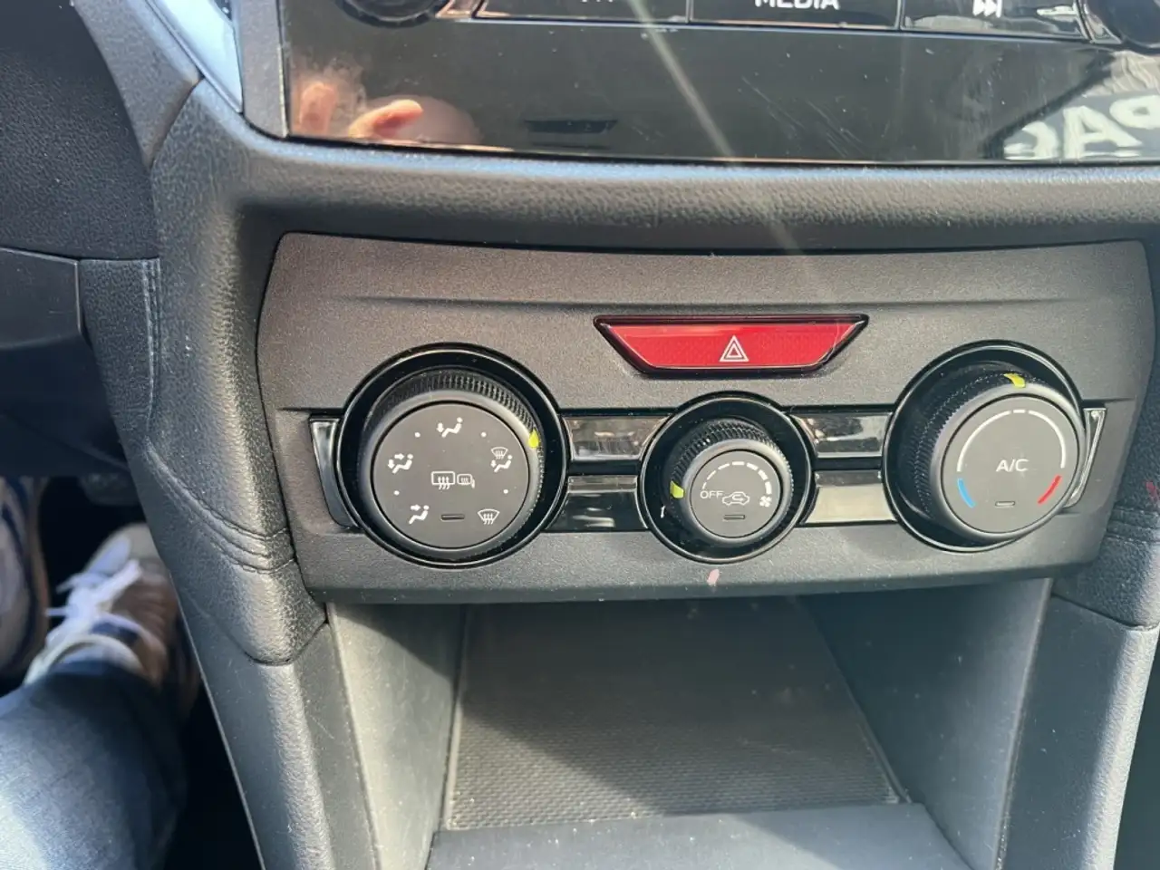 Subaru Impreza снимка Subaru Impreza