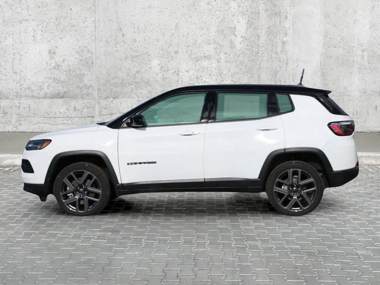 Jeep Compass снимка Jeep Compass