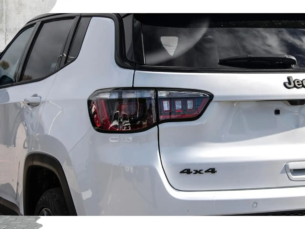 Jeep Compass снимка Jeep Compass