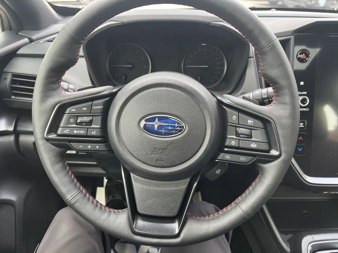 Subaru Impreza снимка Subaru Impreza