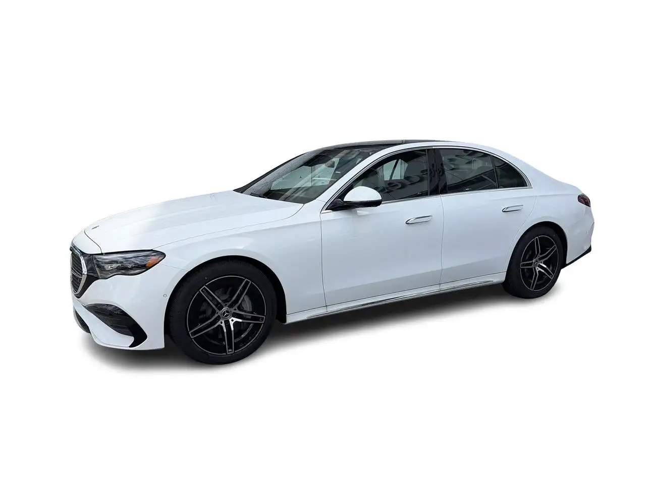 Mercedes-Benz E-Class снимка Mercedes-Benz E-Class