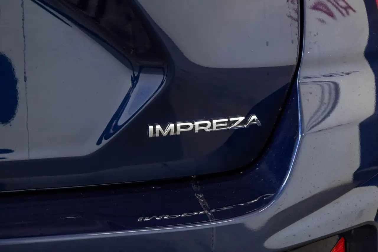 Subaru Impreza fotografie Subaru Impreza