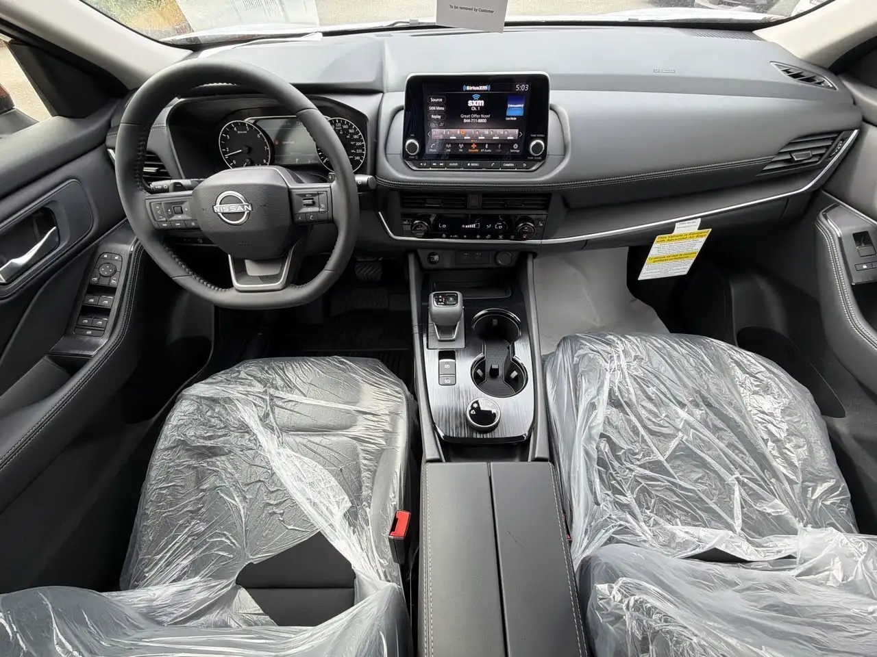 Nissan Rogue fotografie Nissan Rogue