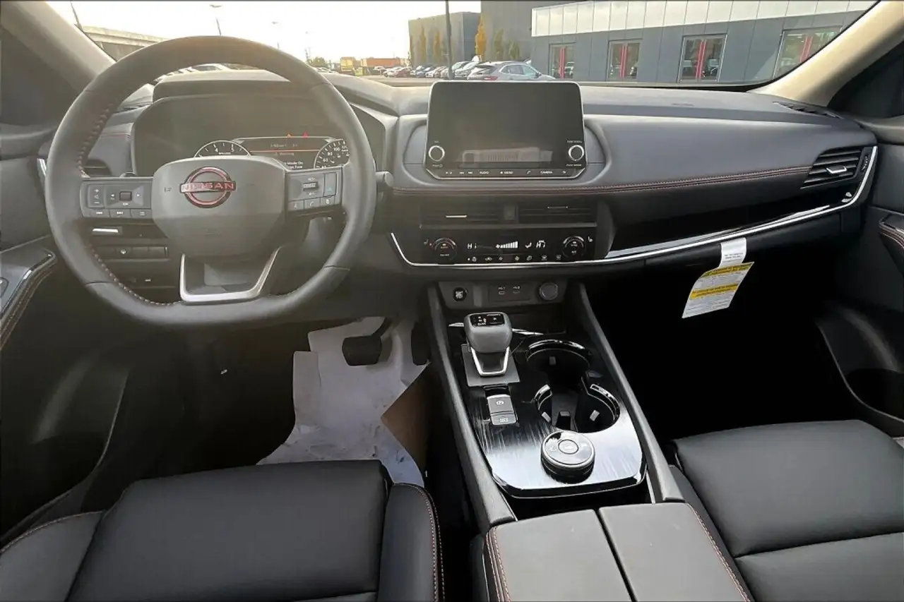 Nissan Rogue photo Nissan Rogue