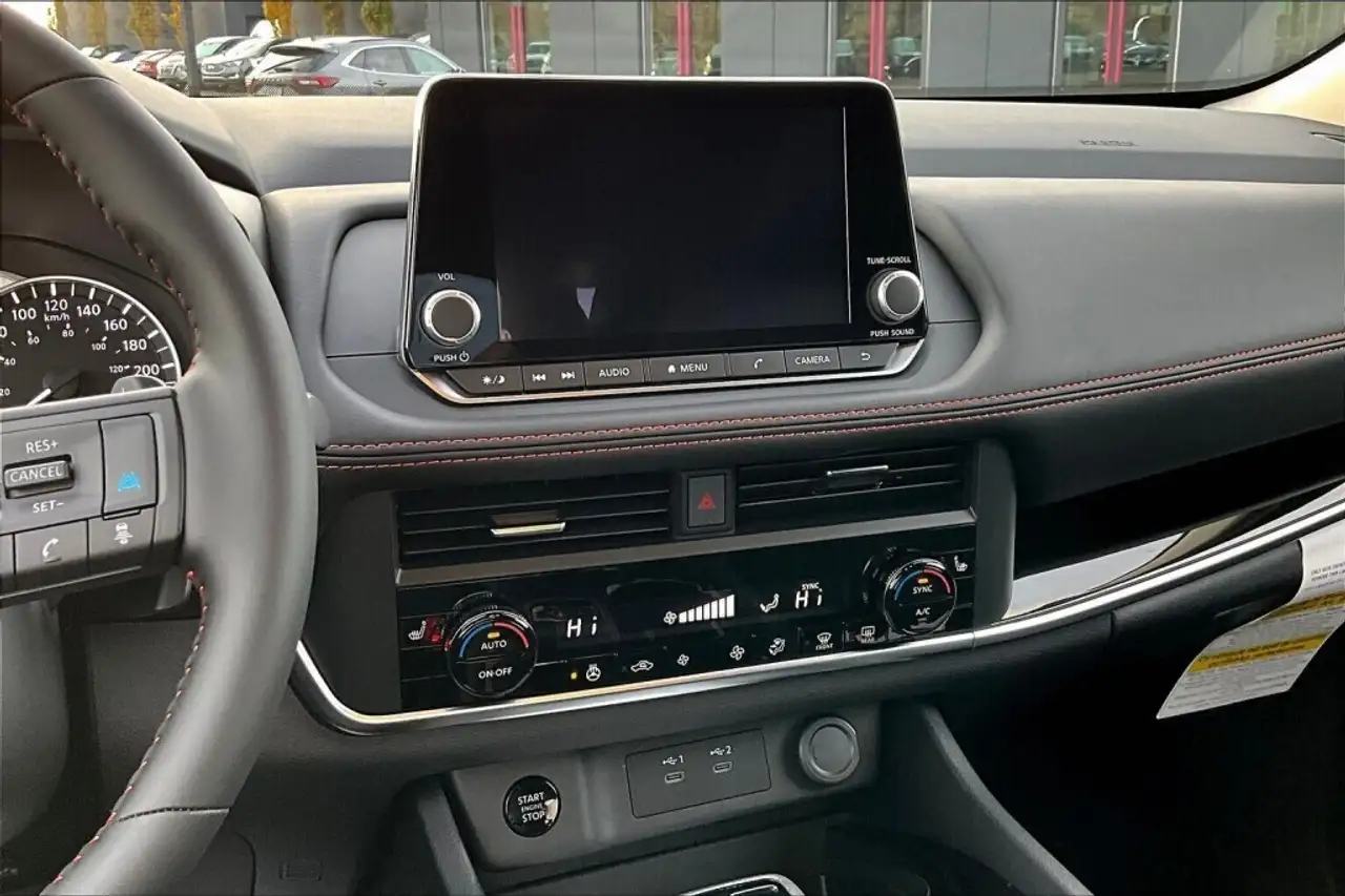 Nissan Rogue photo Nissan Rogue