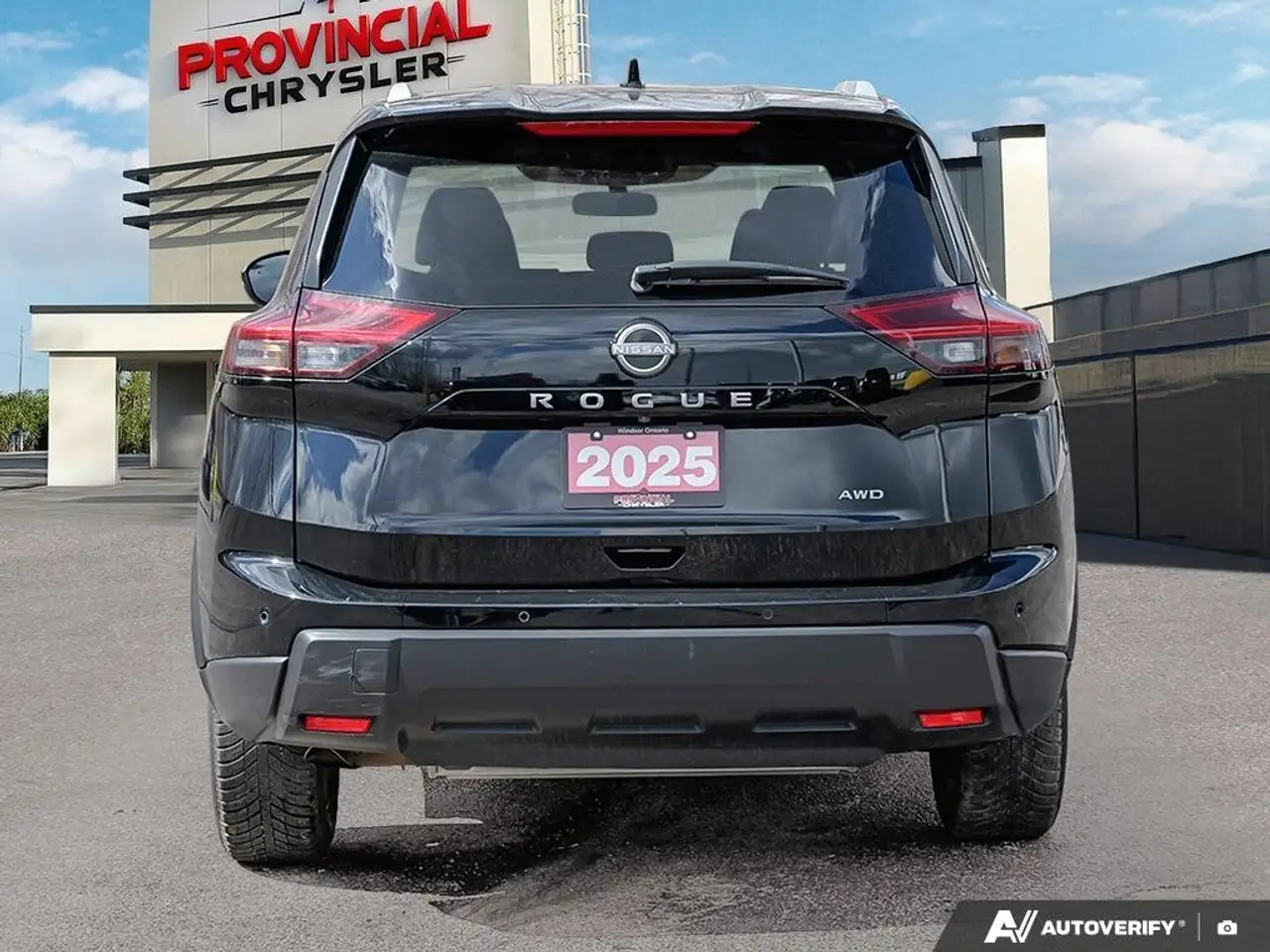 Nissan Rogue fotografie Nissan Rogue