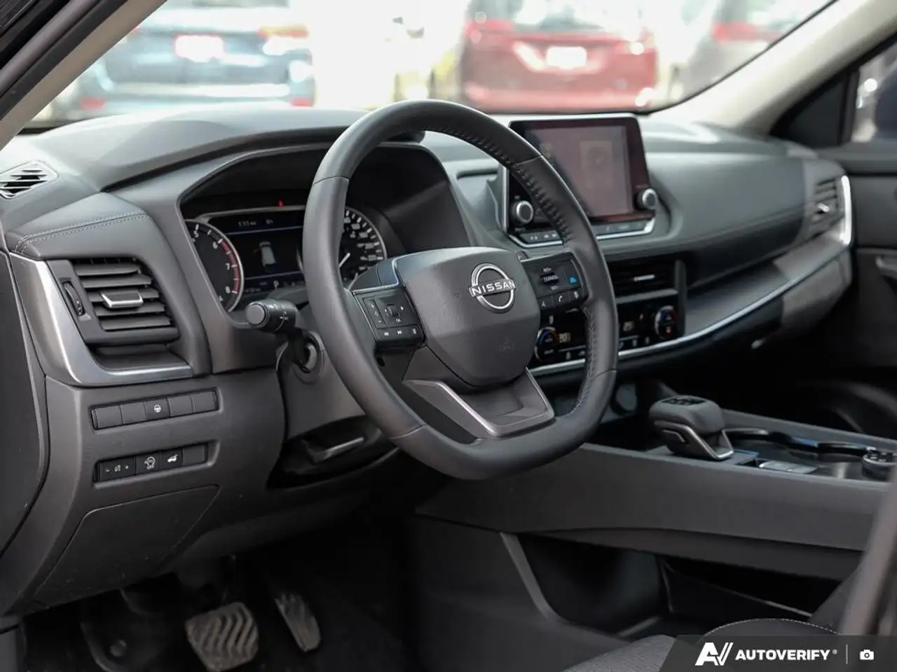 Nissan Rogue fotografie Nissan Rogue