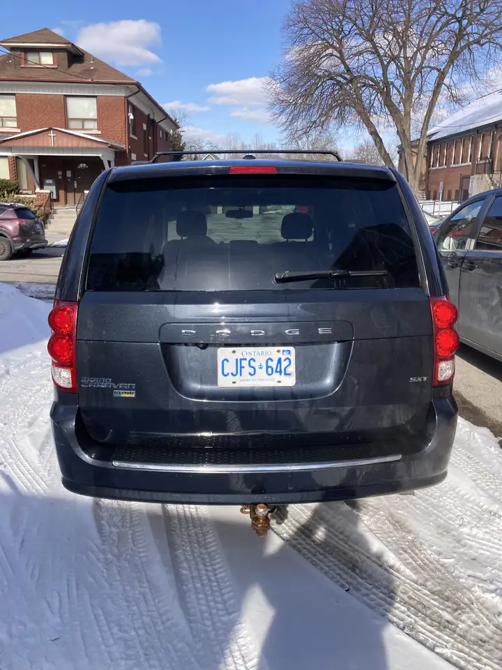 Dodge Grand Caravan снимка Dodge Grand Caravan