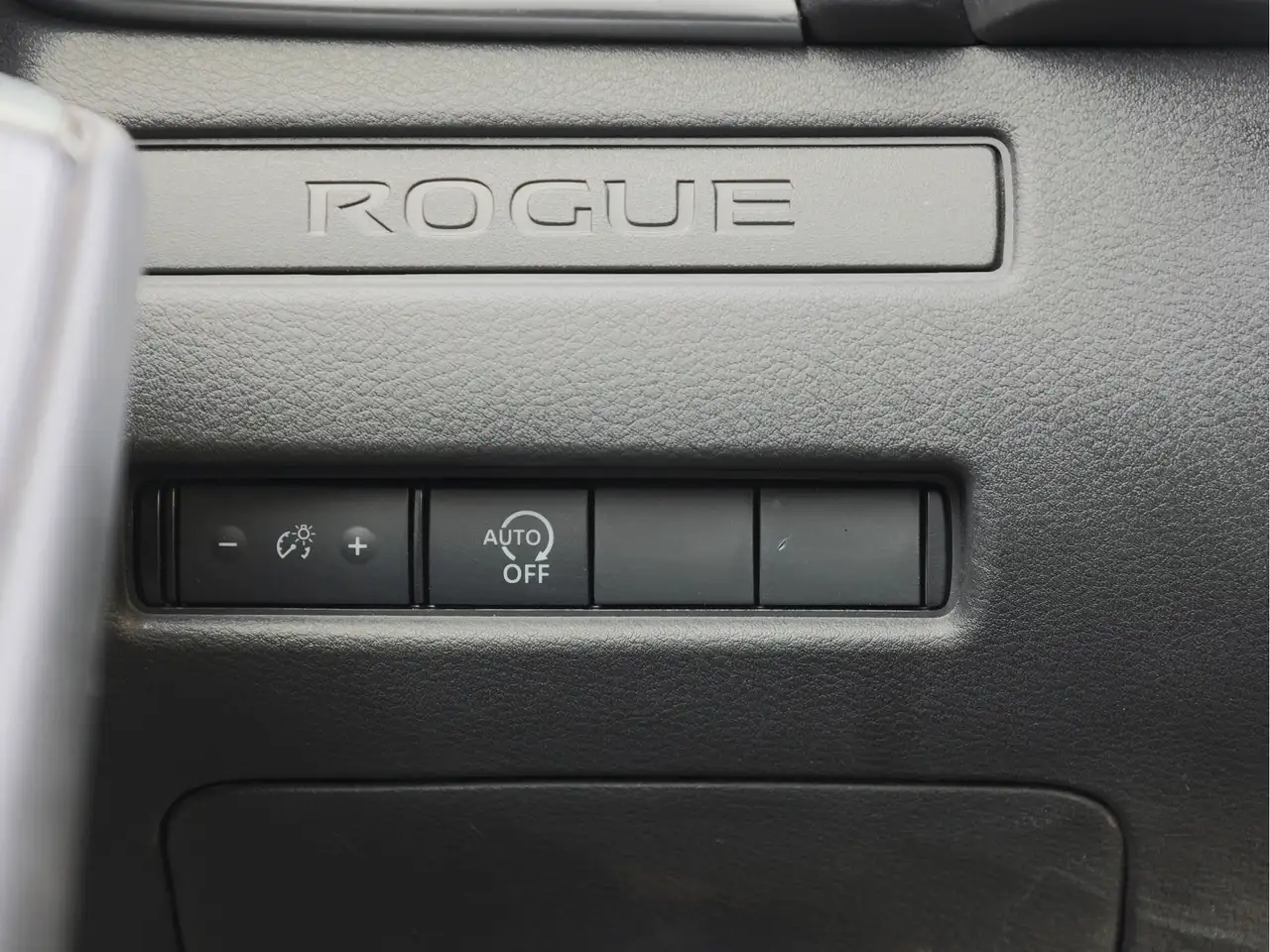 Nissan Rogue fotografie Nissan Rogue