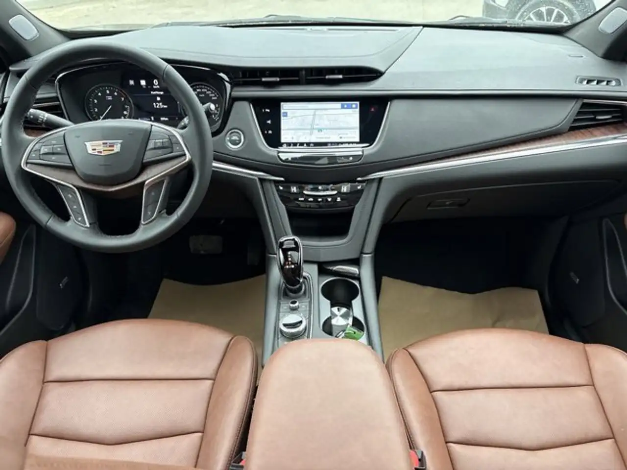 Cadillac XT5 снимка Cadillac XT5
