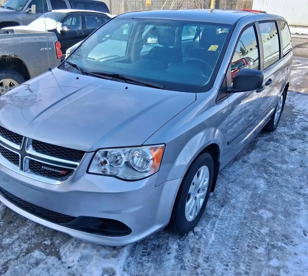 Dodge Grand Caravan снимка Dodge Grand Caravan