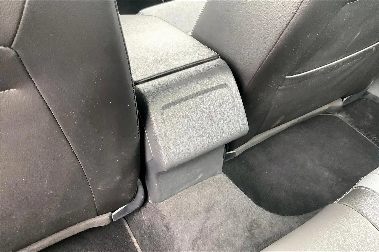 Volkswagen Jetta снимка Volkswagen Jetta