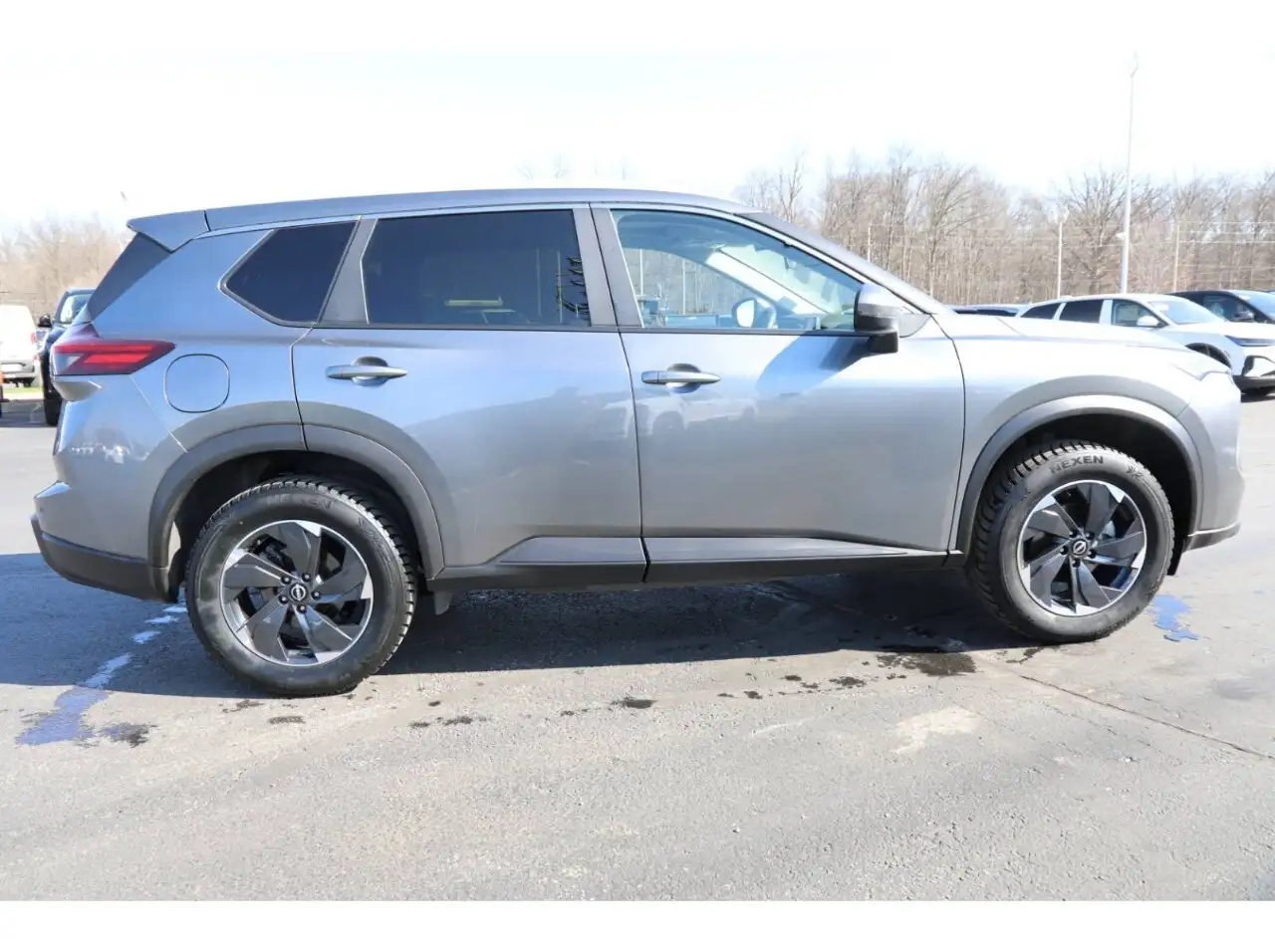 Nissan Rogue снимка Nissan Rogue