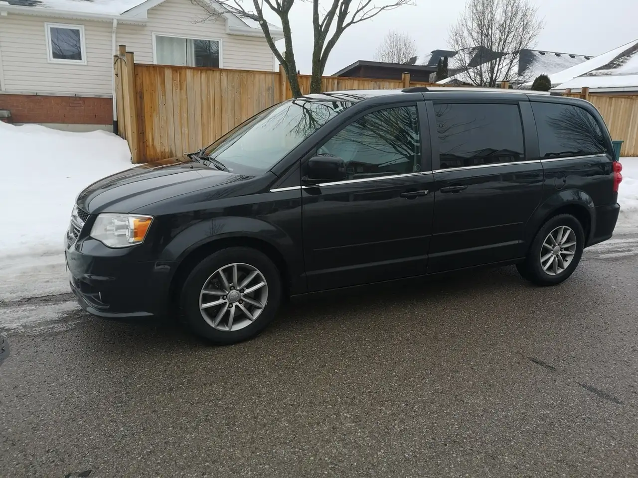 Dodge Grand Caravan fotografie Dodge Grand Caravan