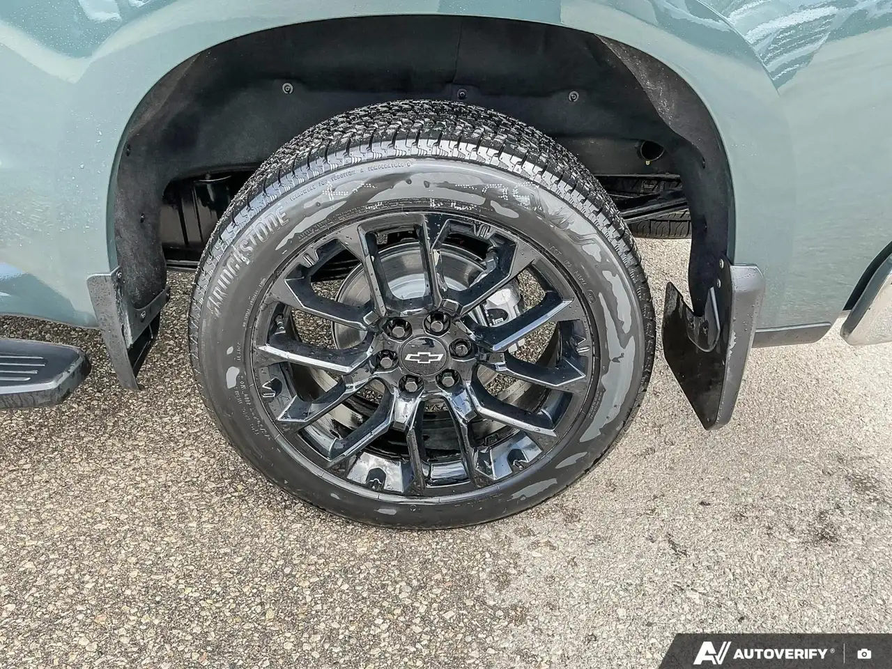 Chevrolet Silverado 1500 photo Chevrolet Silverado 1500