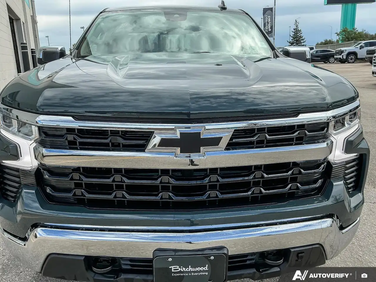 Chevrolet Silverado 1500 photo Chevrolet Silverado 1500