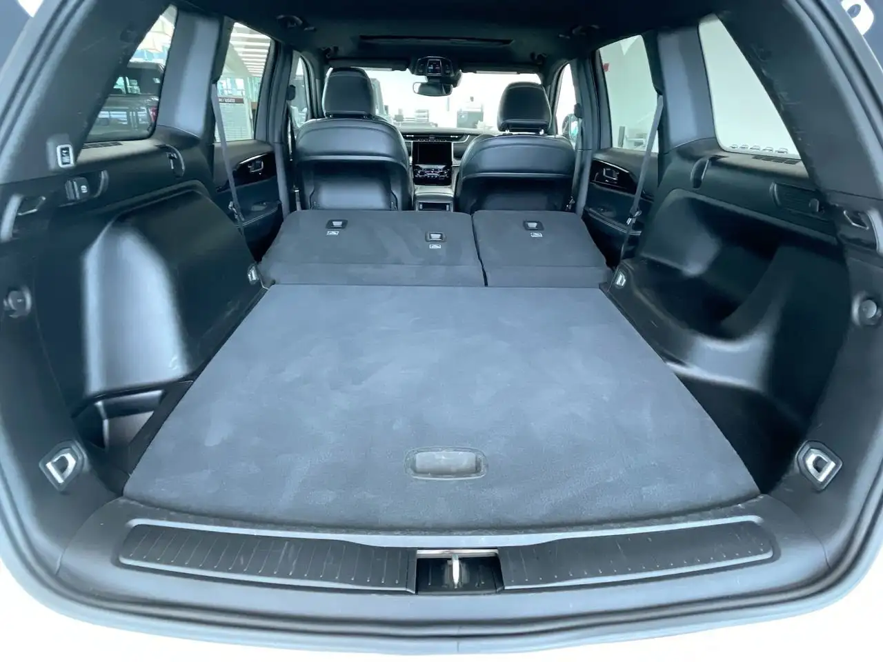 Jeep Grand Cherokee fotografie Jeep Grand Cherokee