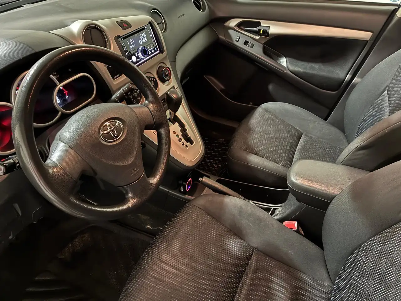 Toyota Matrix снимка Toyota Matrix