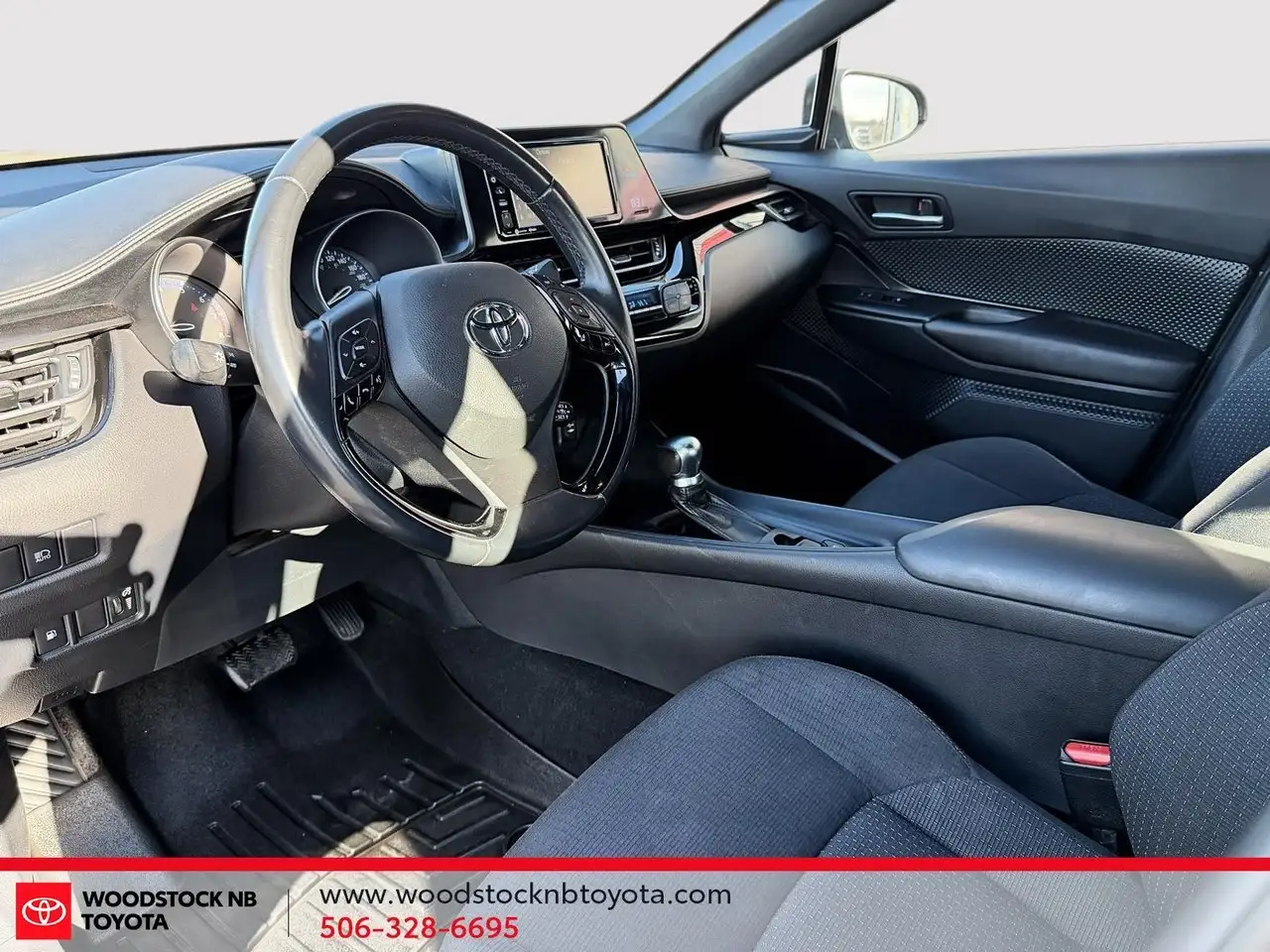 Toyota C-HR снимка Toyota C-HR