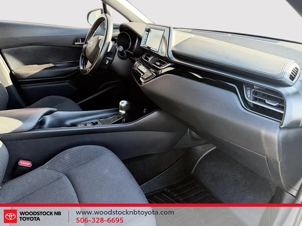 Toyota C-HR снимка Toyota C-HR