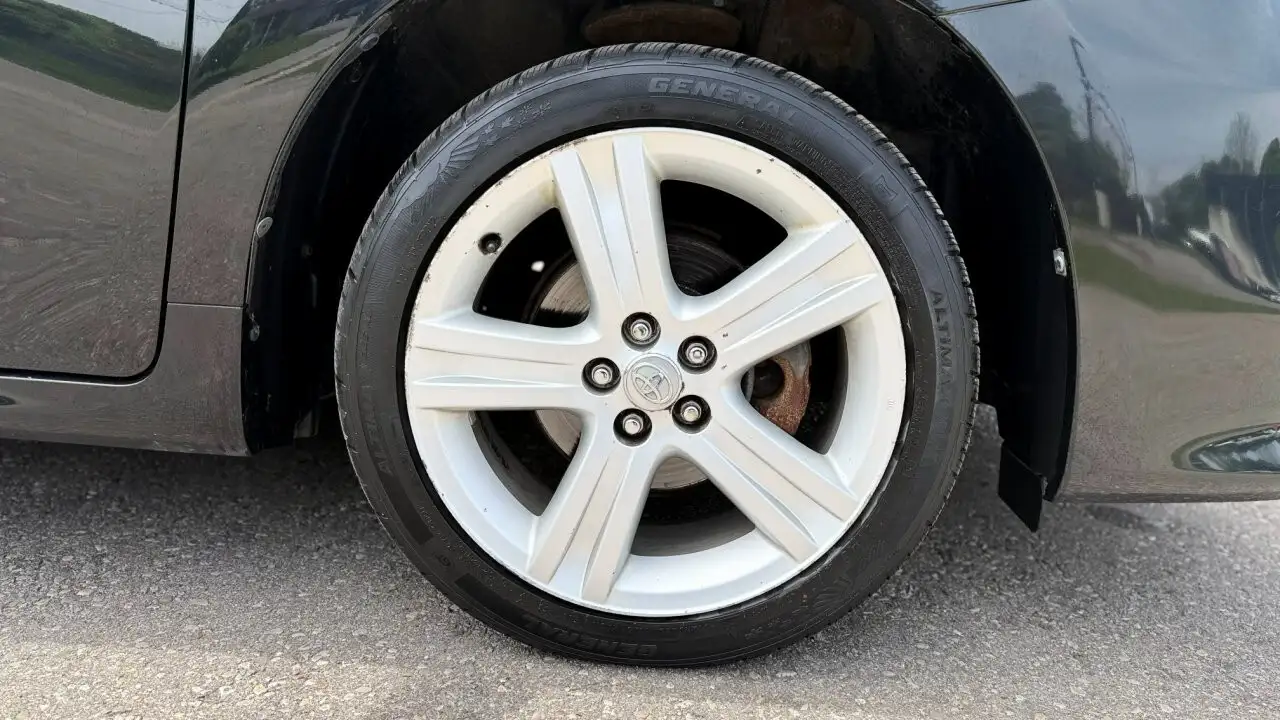 Toyota Matrix снимка Toyota Matrix
