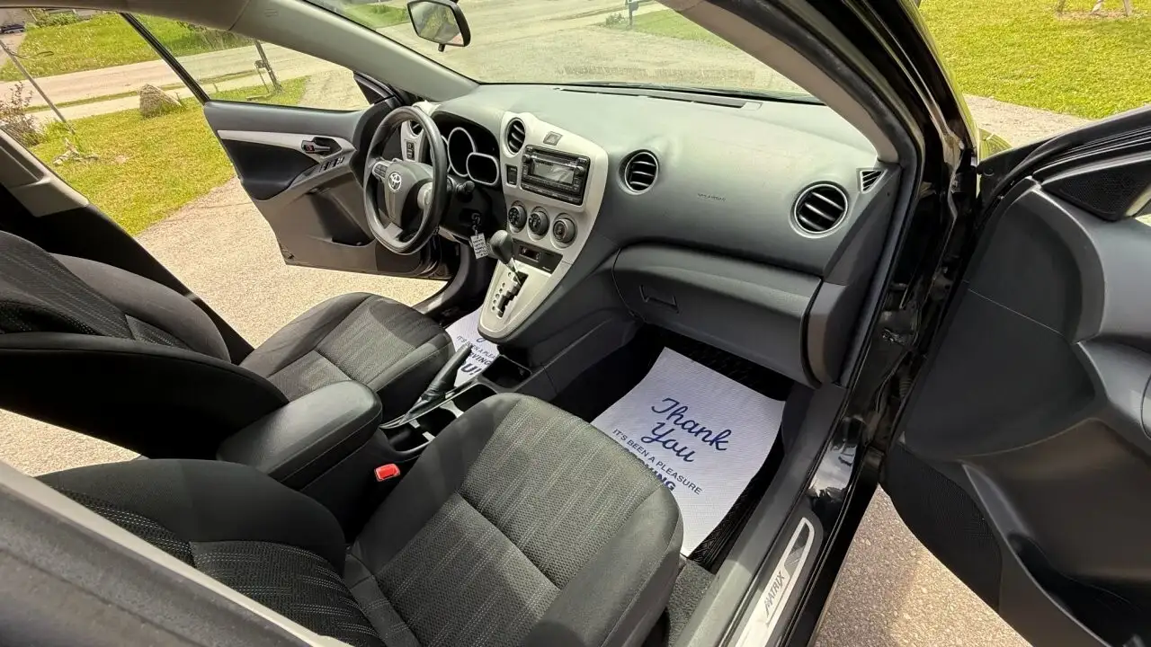 Toyota Matrix снимка Toyota Matrix